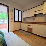 R40- Grazioso Trilocale Apartment